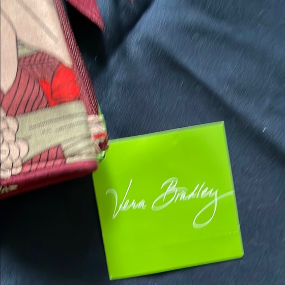 Vera Bradley Floral ID Case - Pink and Red - Picture 5 of 9